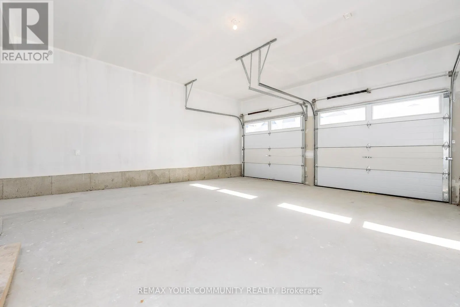 105 BEARBERRY ROAD