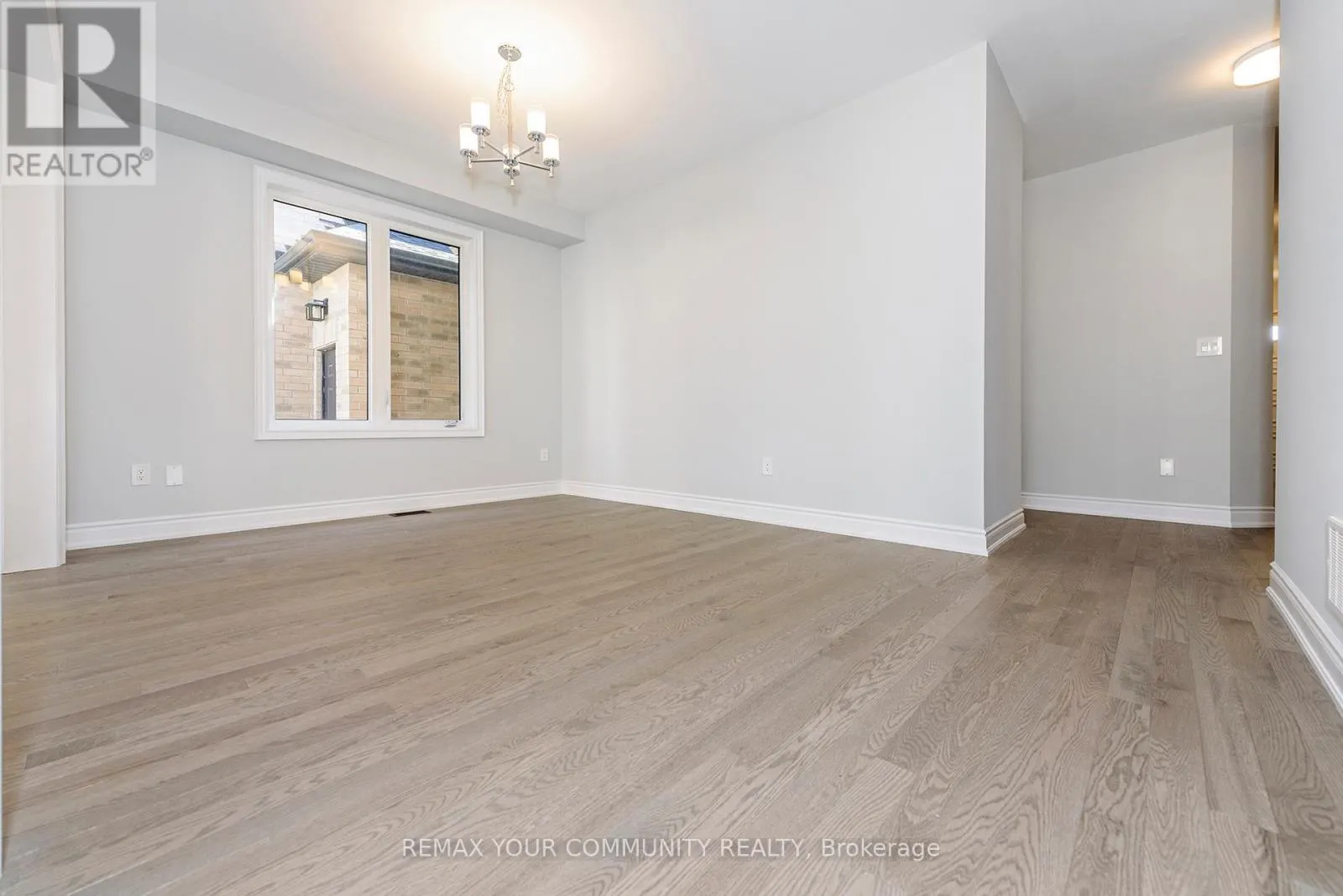105 BEARBERRY ROAD