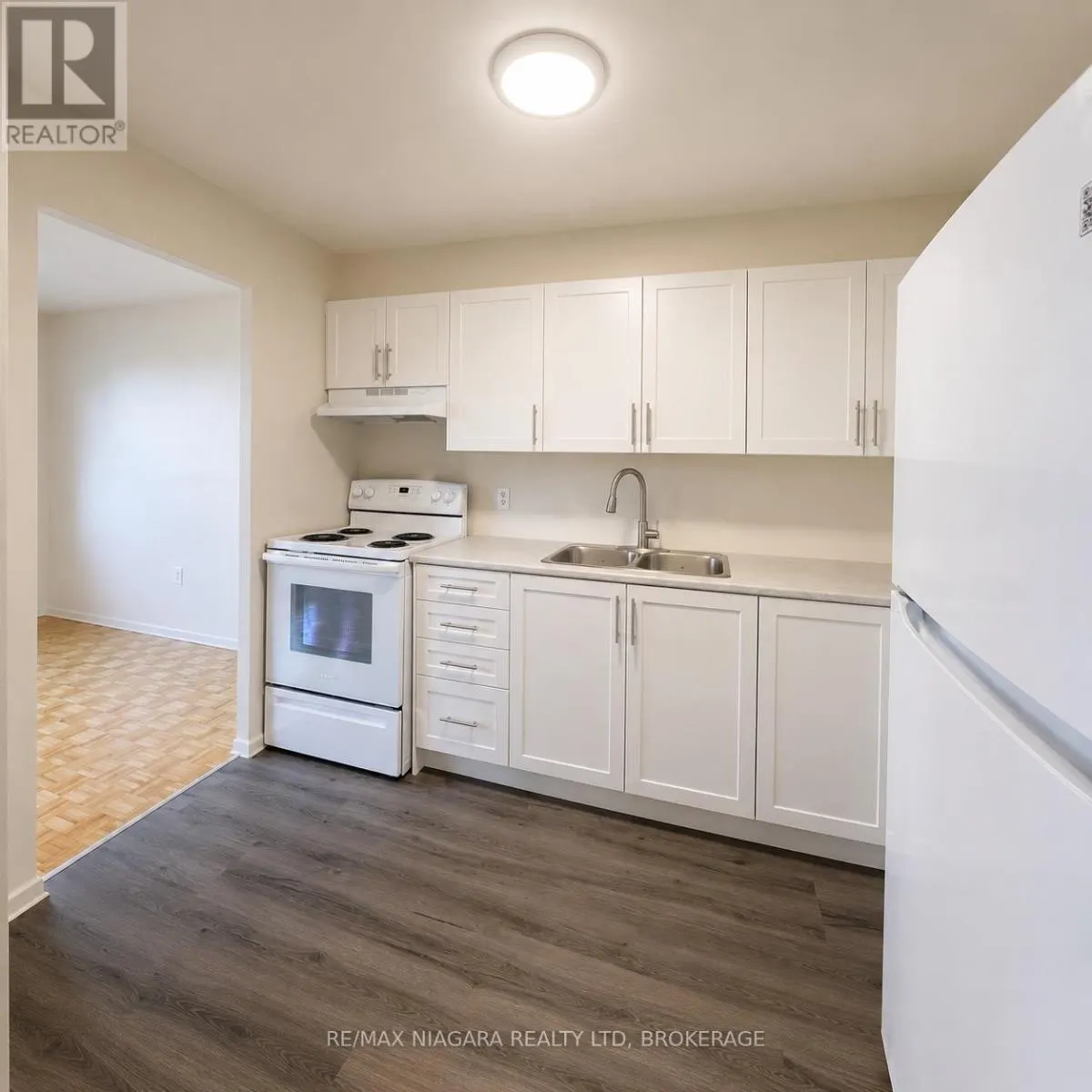 603 - 550 KING STREET #603