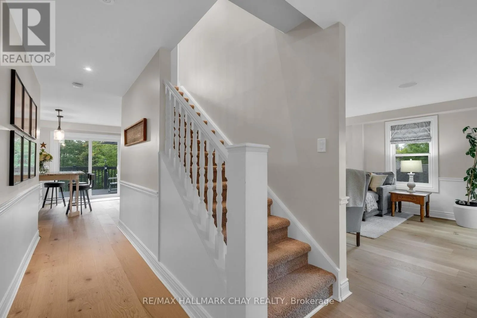 9 BRIDLE PATH