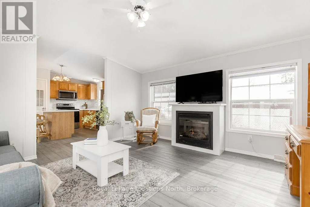 89 GEORGIAN GLEN DRIVE