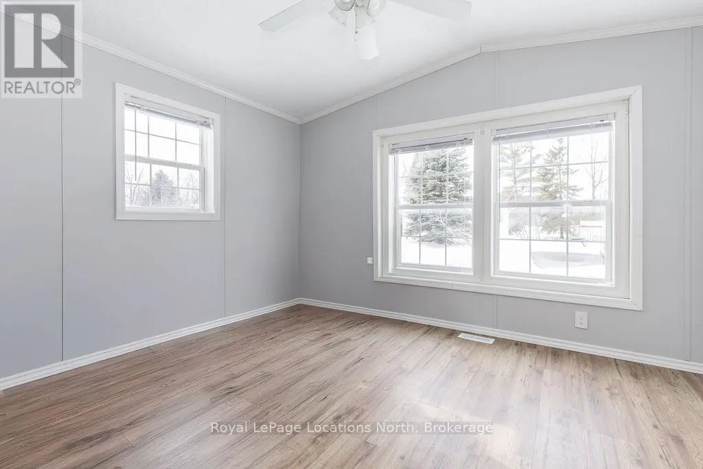 89 GEORGIAN GLEN DRIVE