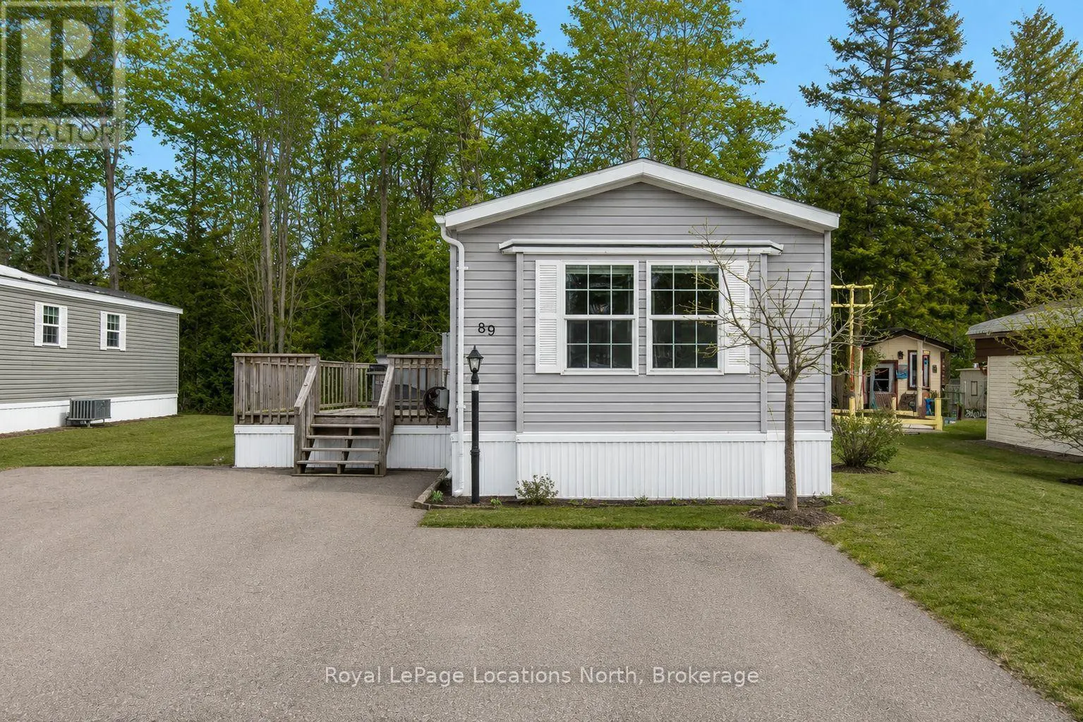89 GEORGIAN GLEN DRIVE