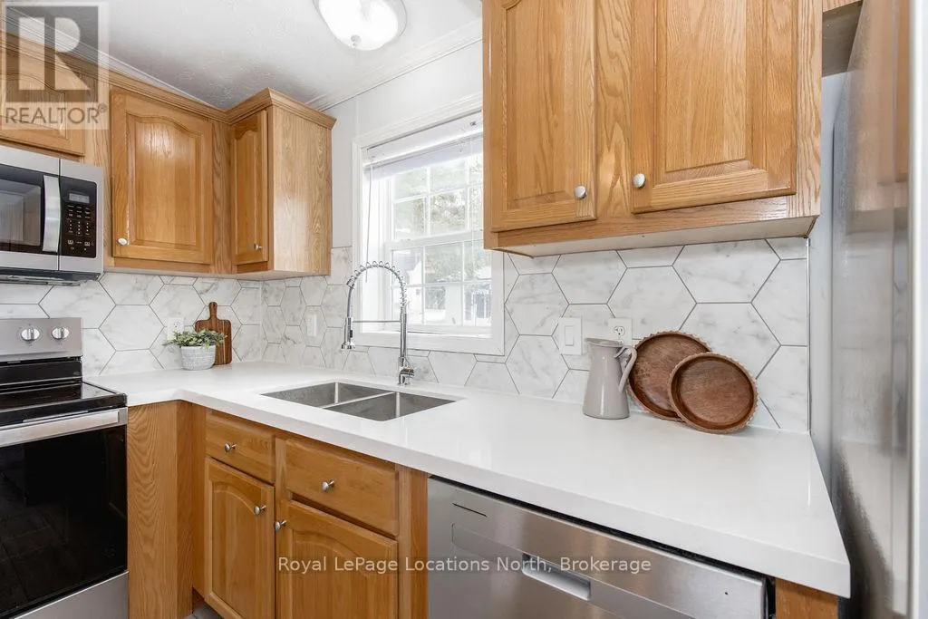 89 GEORGIAN GLEN DRIVE