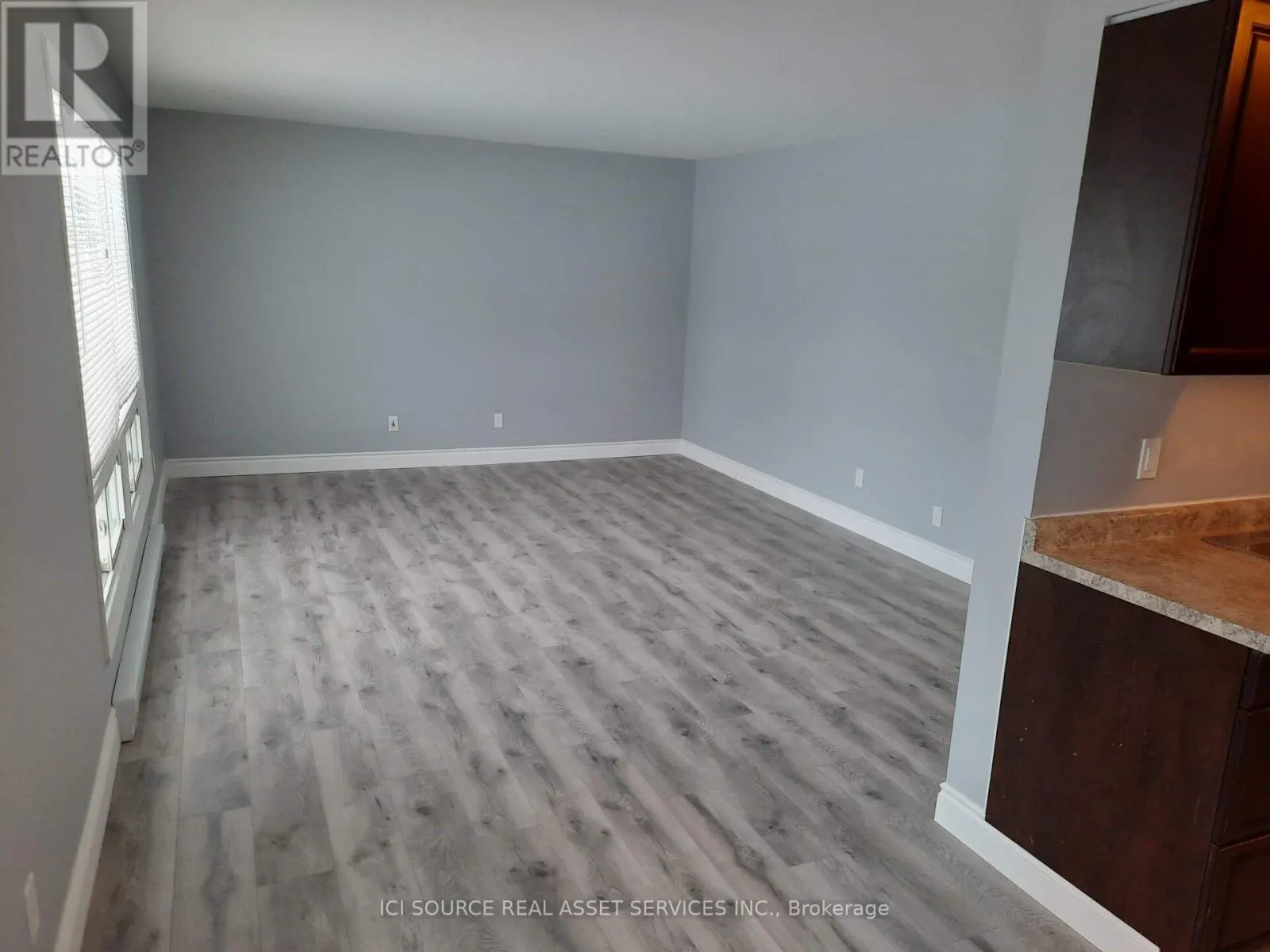 UNIT 4 - 229 CANICE STREET