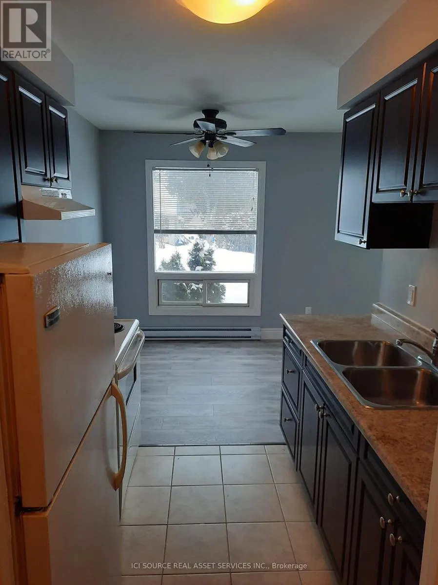 UNIT 4 - 229 CANICE STREET
