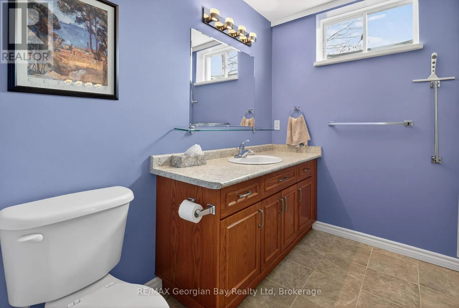 495 SHEWFELT CRESCENT