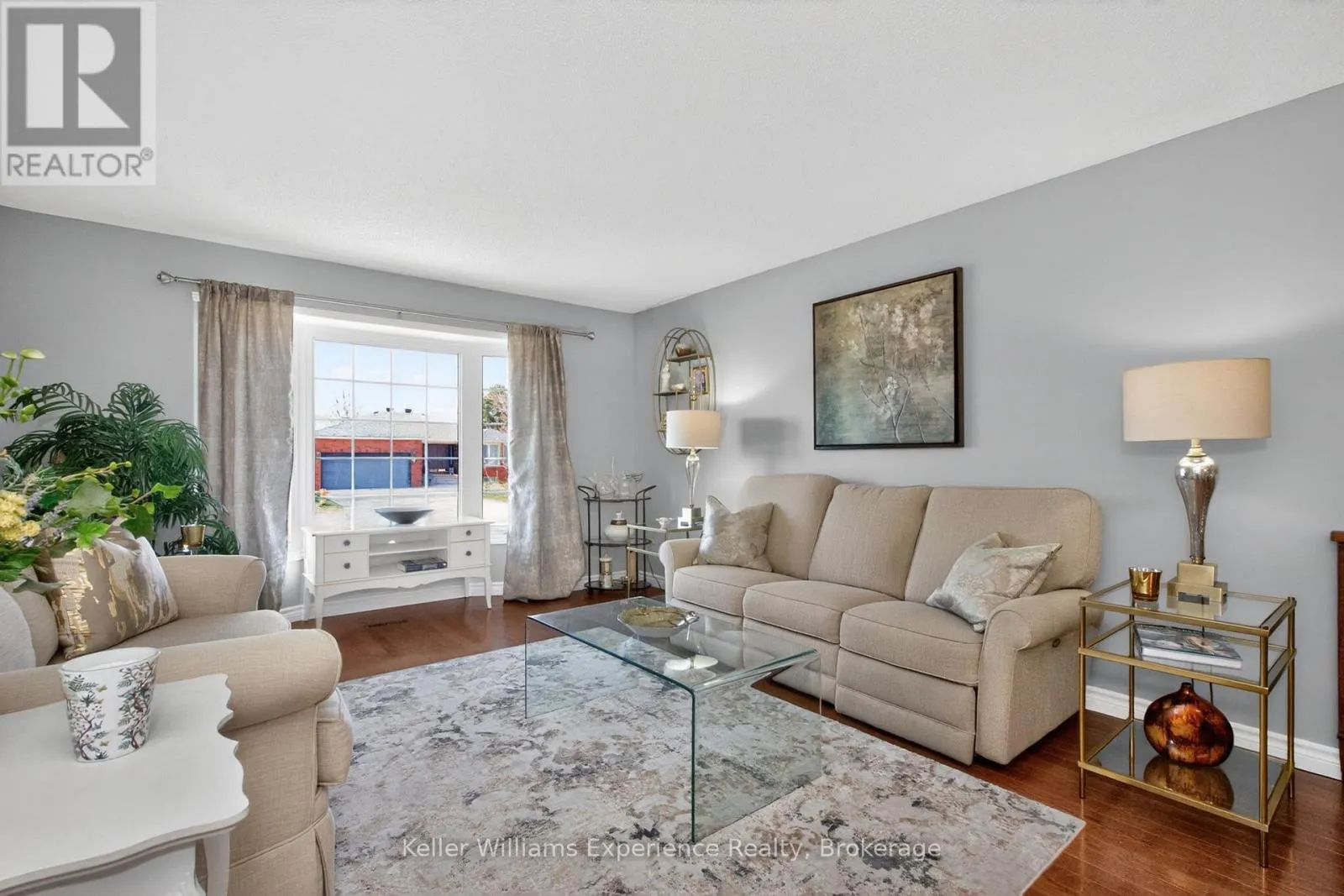 933 PLAYFAIR ROAD
