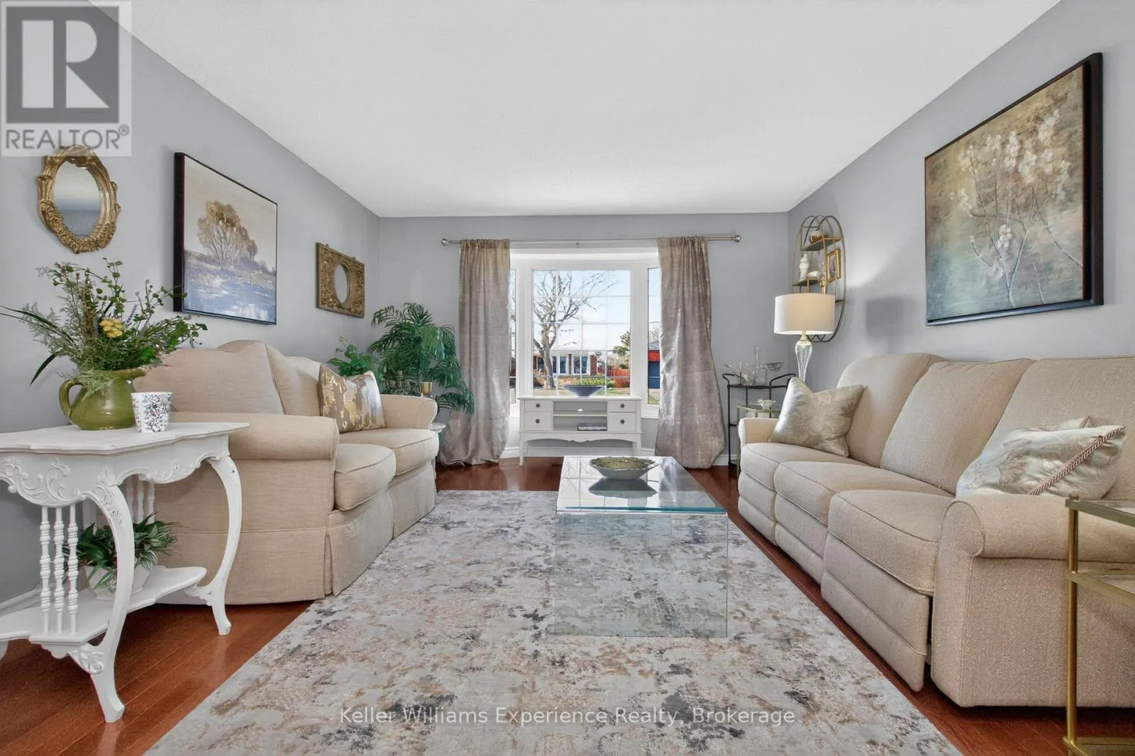 933 PLAYFAIR ROAD