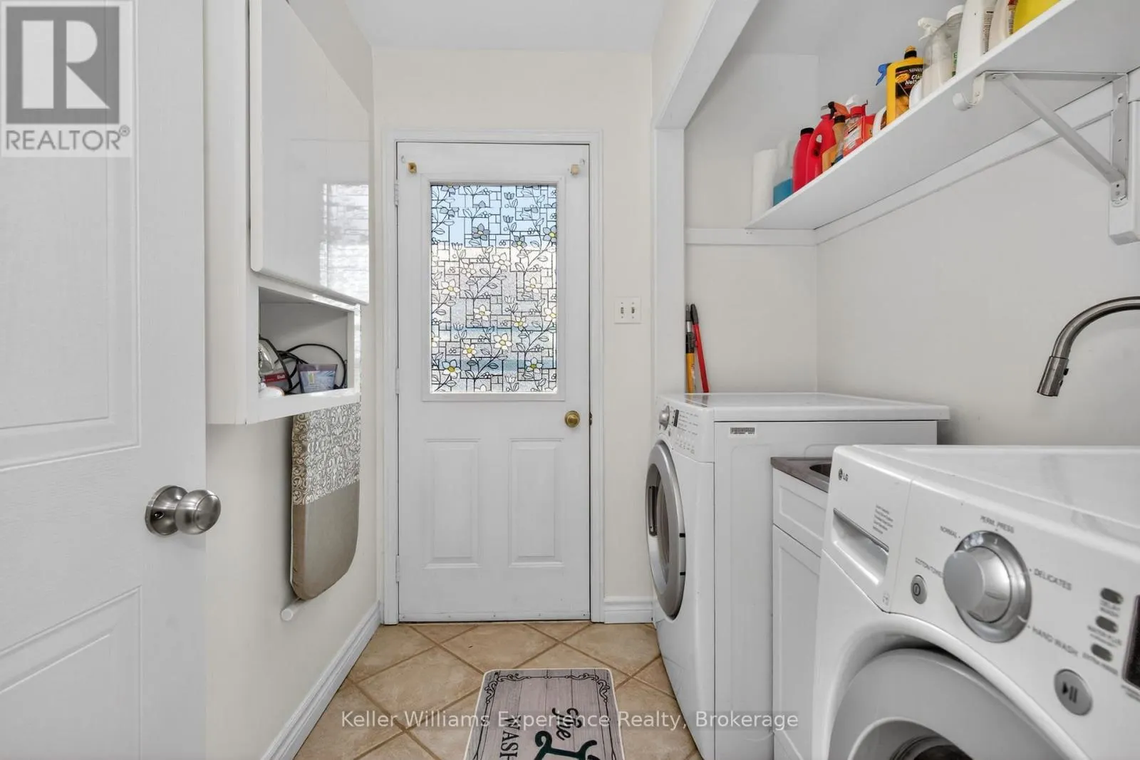 933 PLAYFAIR ROAD