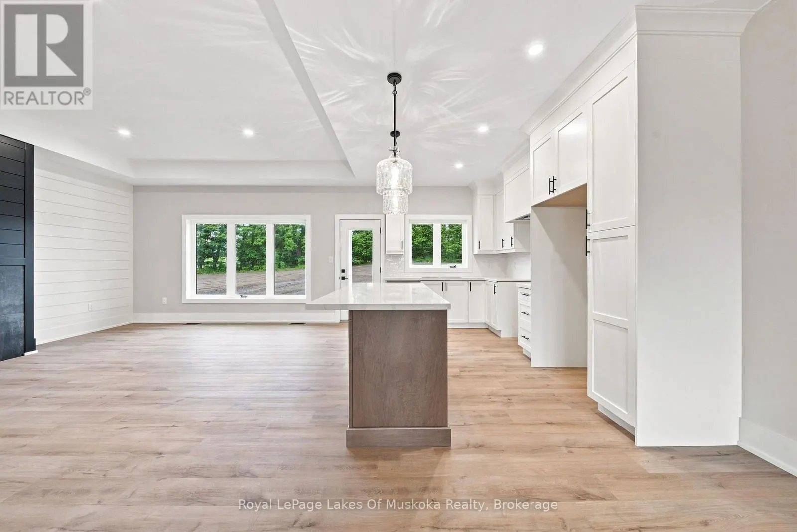 3 MEADOW ACRES ROAD