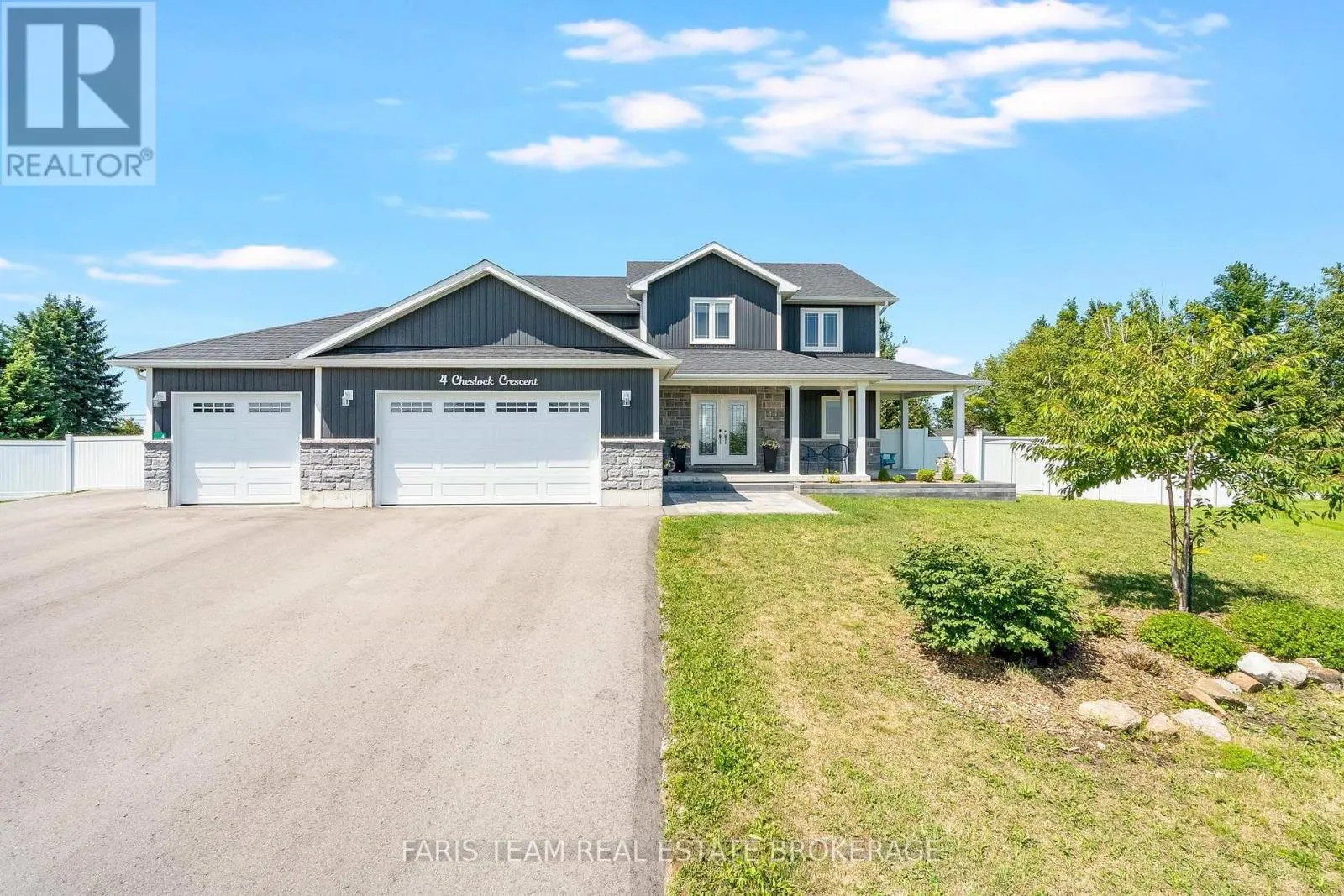 4 CHESLOCK CRESCENT