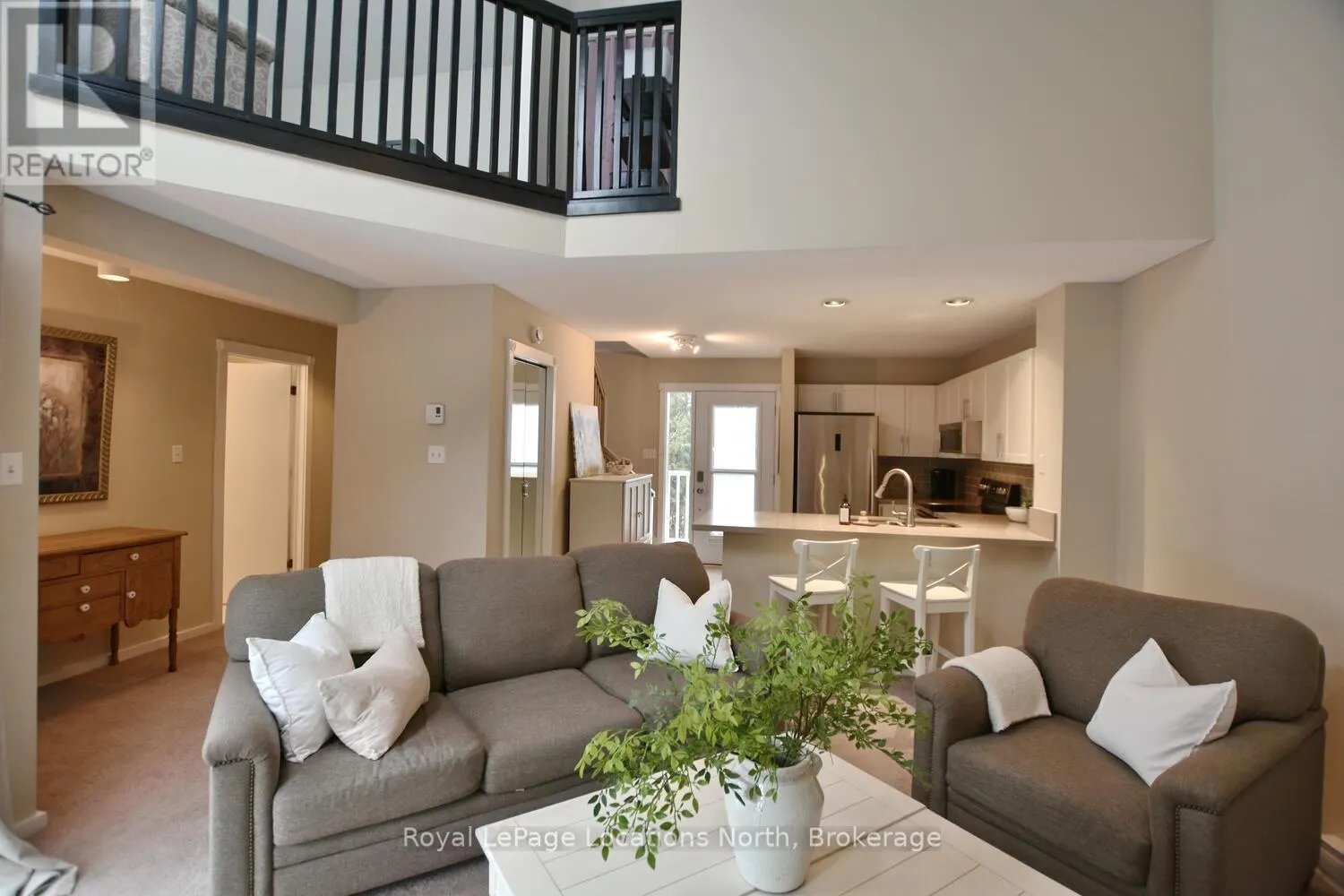 176 - 49 TROTT BOULEVARD #176