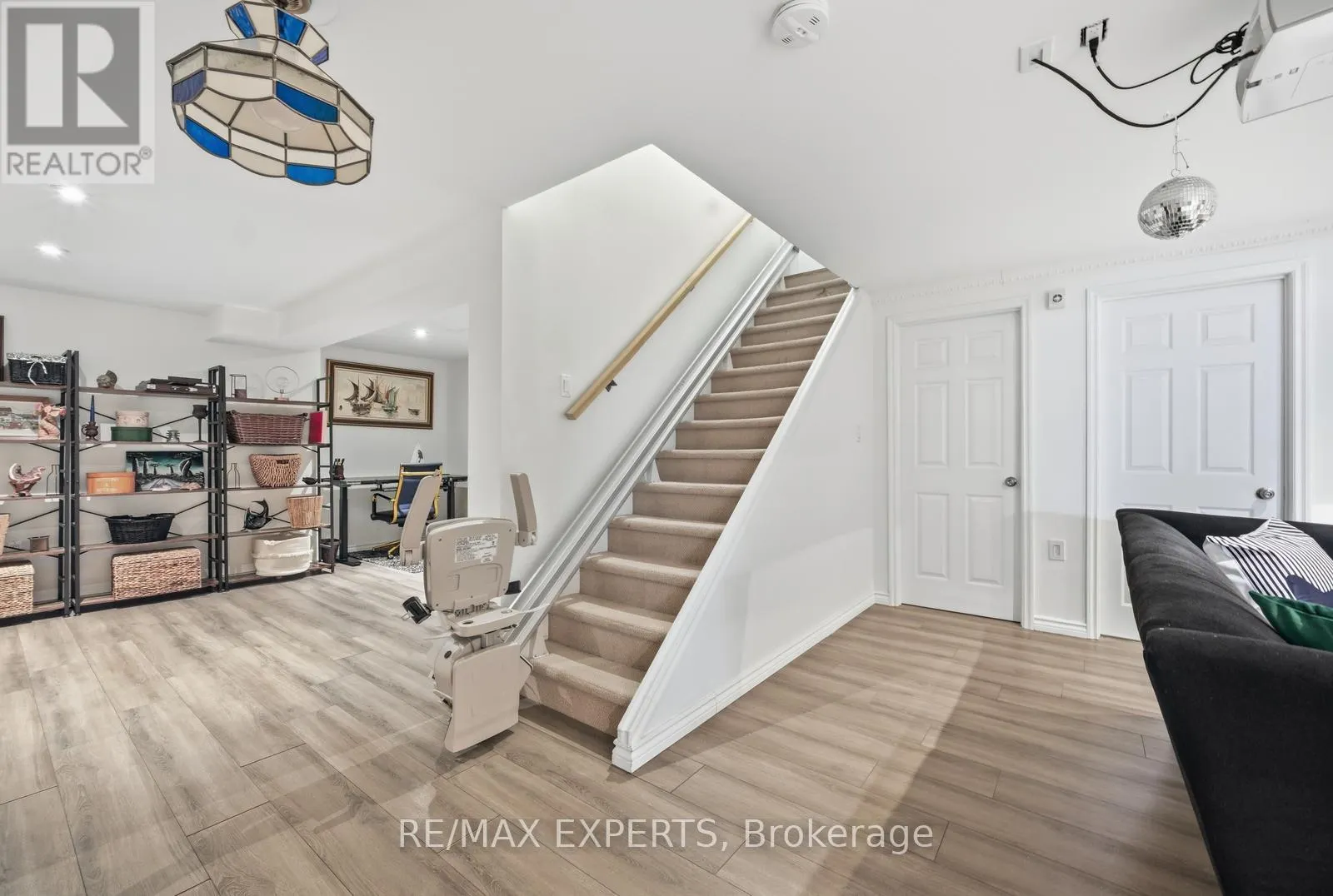 11 BASSWOOD CIRCLE