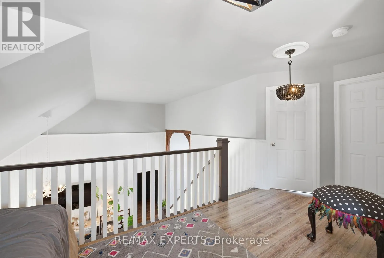 11 BASSWOOD CIRCLE