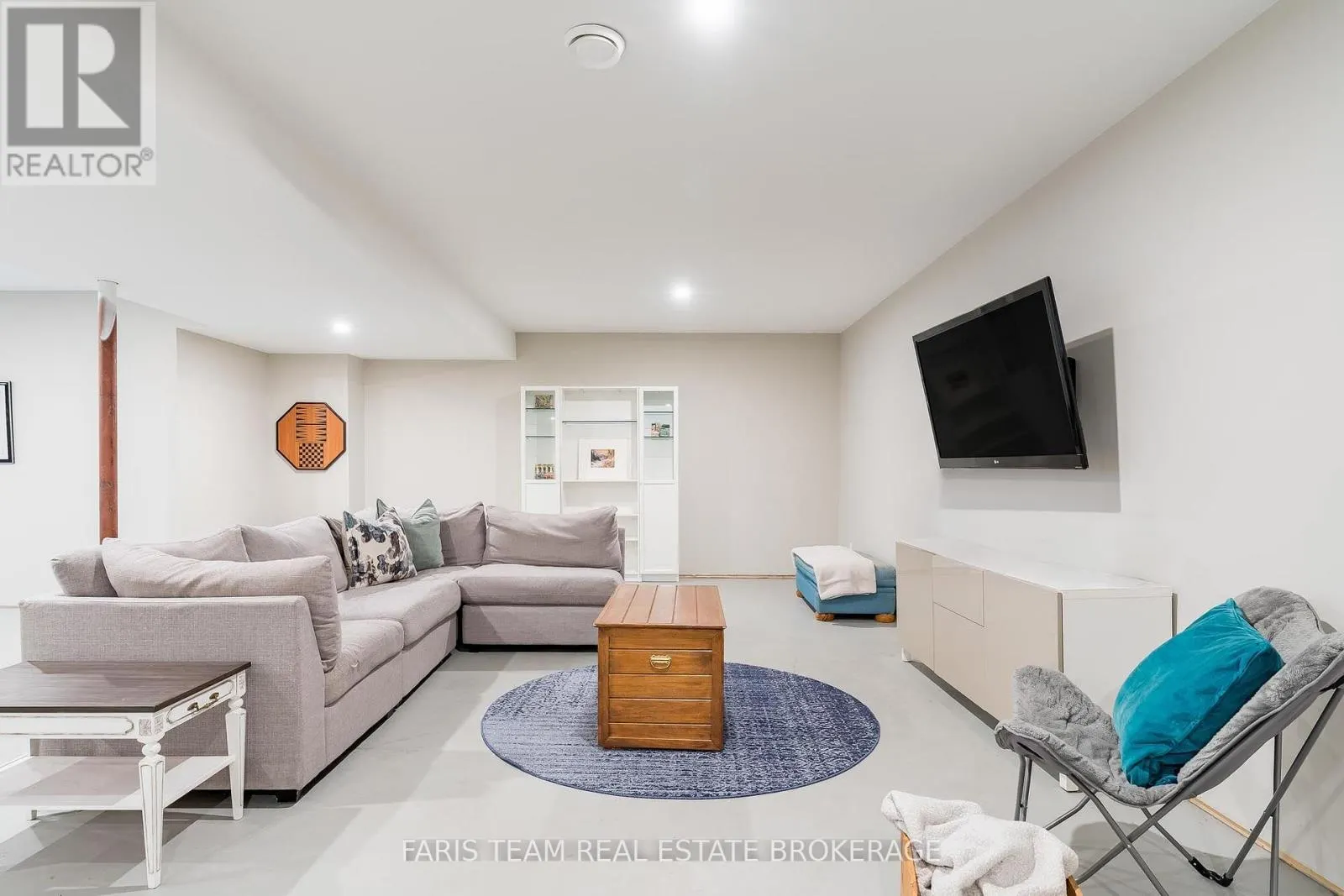 1555 BASELINE ROAD S