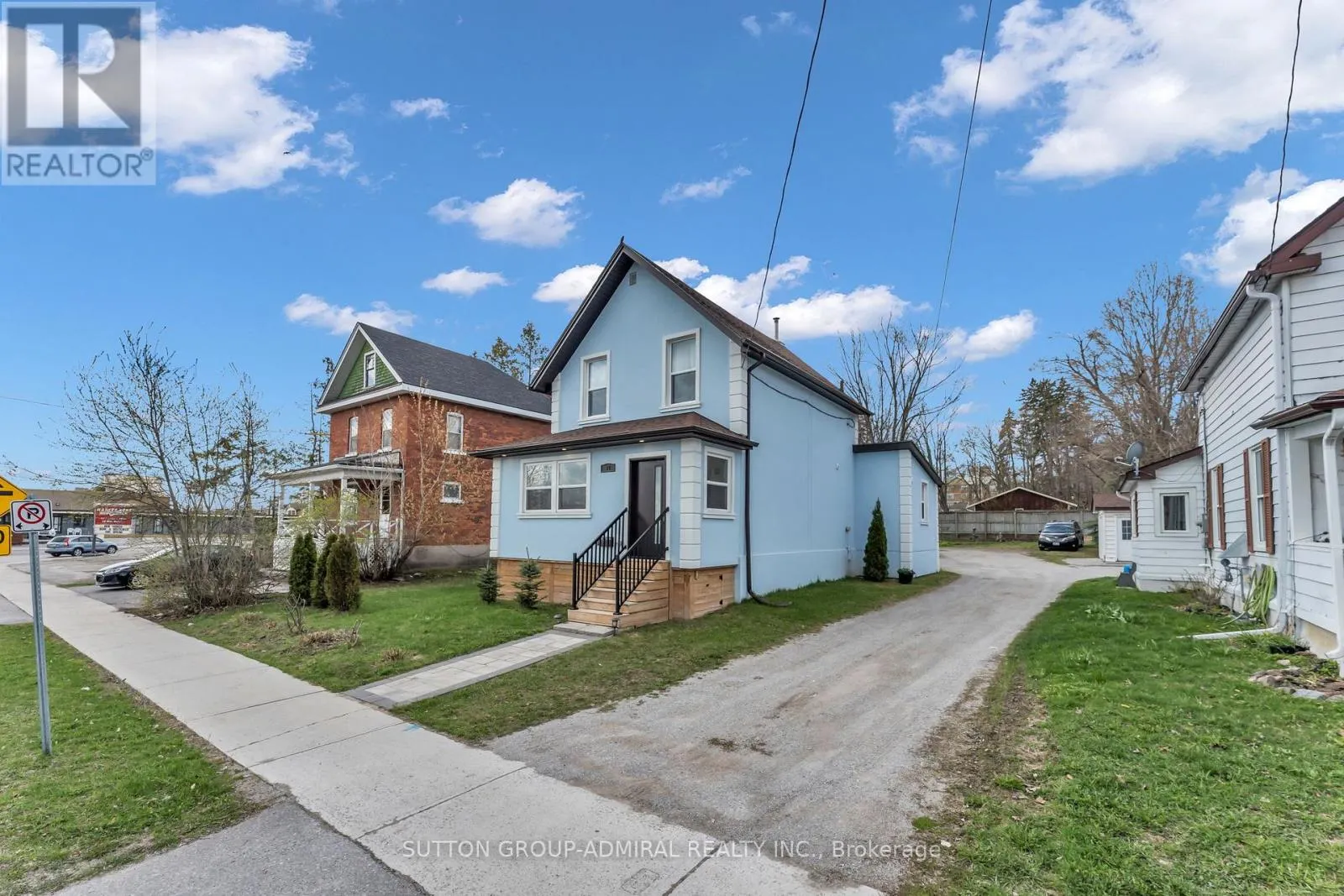 97 LACLIE STREET