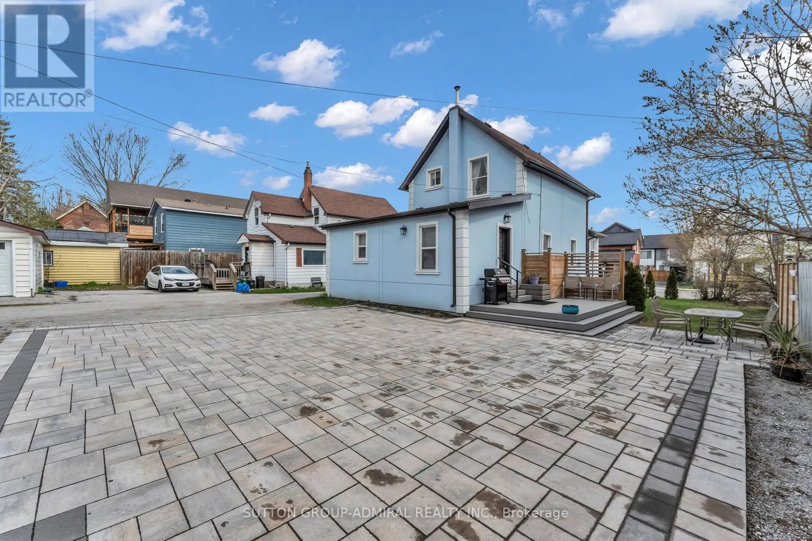 97 LACLIE STREET