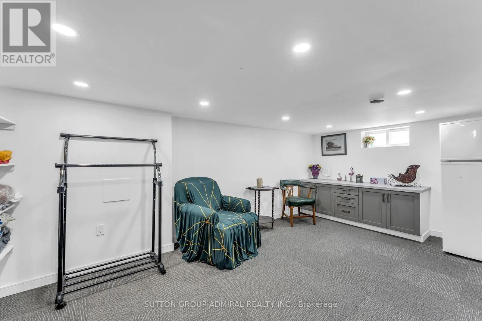 97 LACLIE STREET