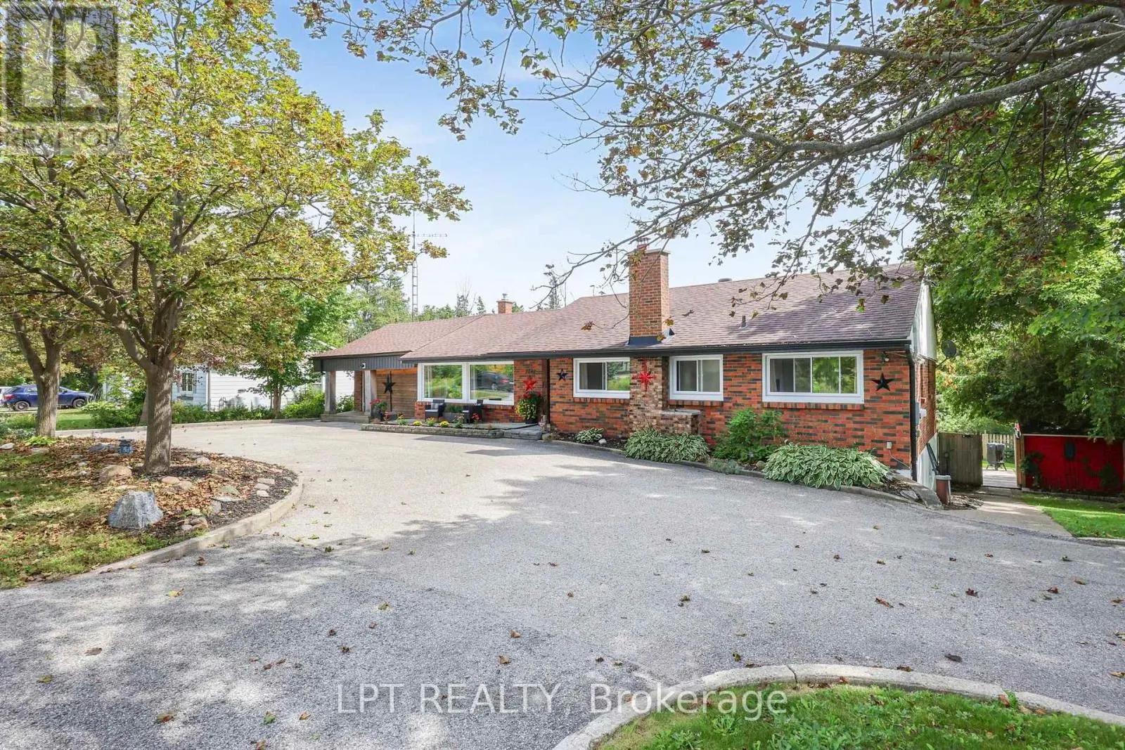 2447 RIDGE ROAD W
