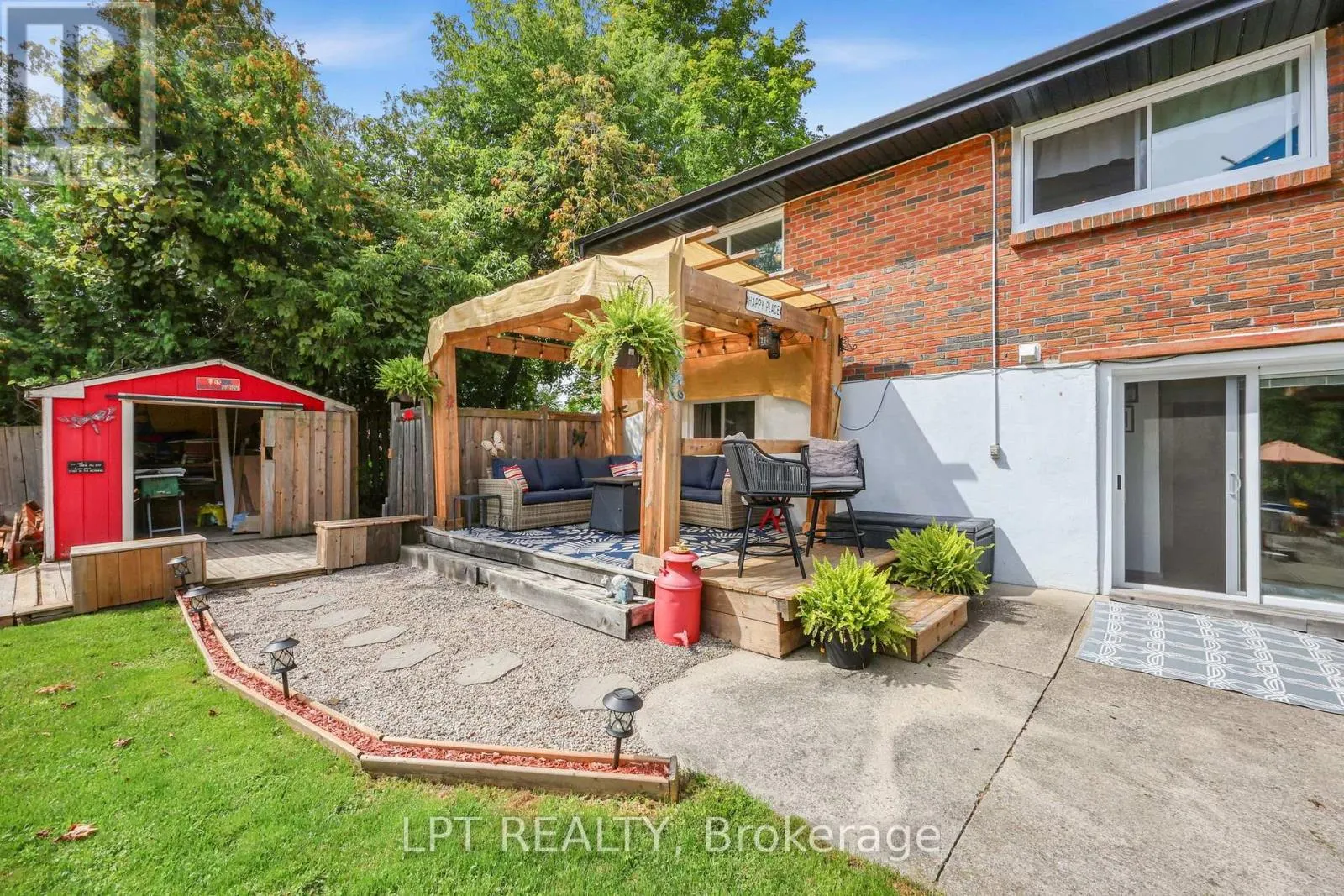 2447 RIDGE ROAD W