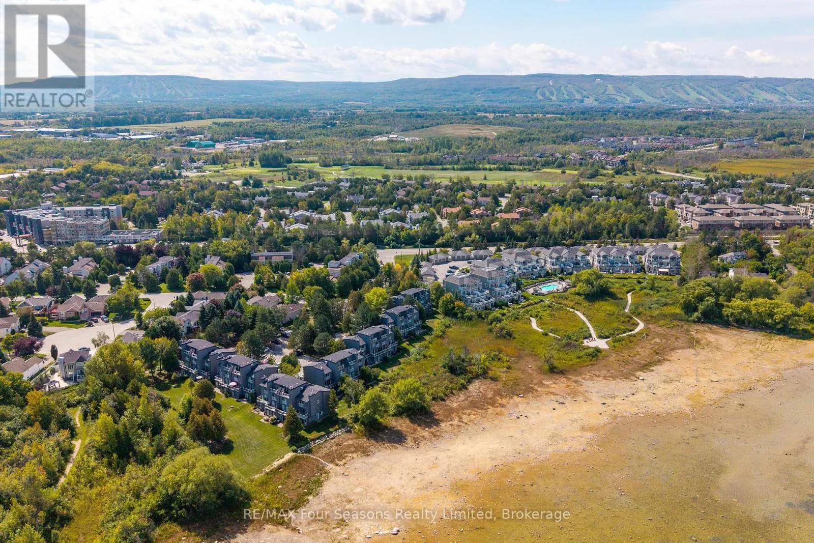 17 - 44 TROTT BOULEVARD #17