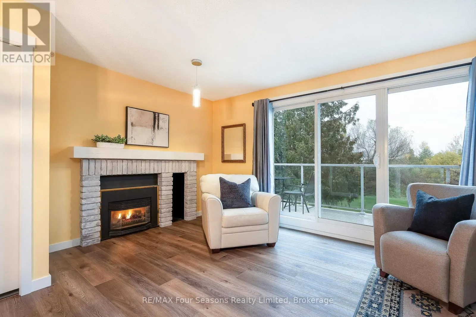 17 - 44 TROTT BOULEVARD #17