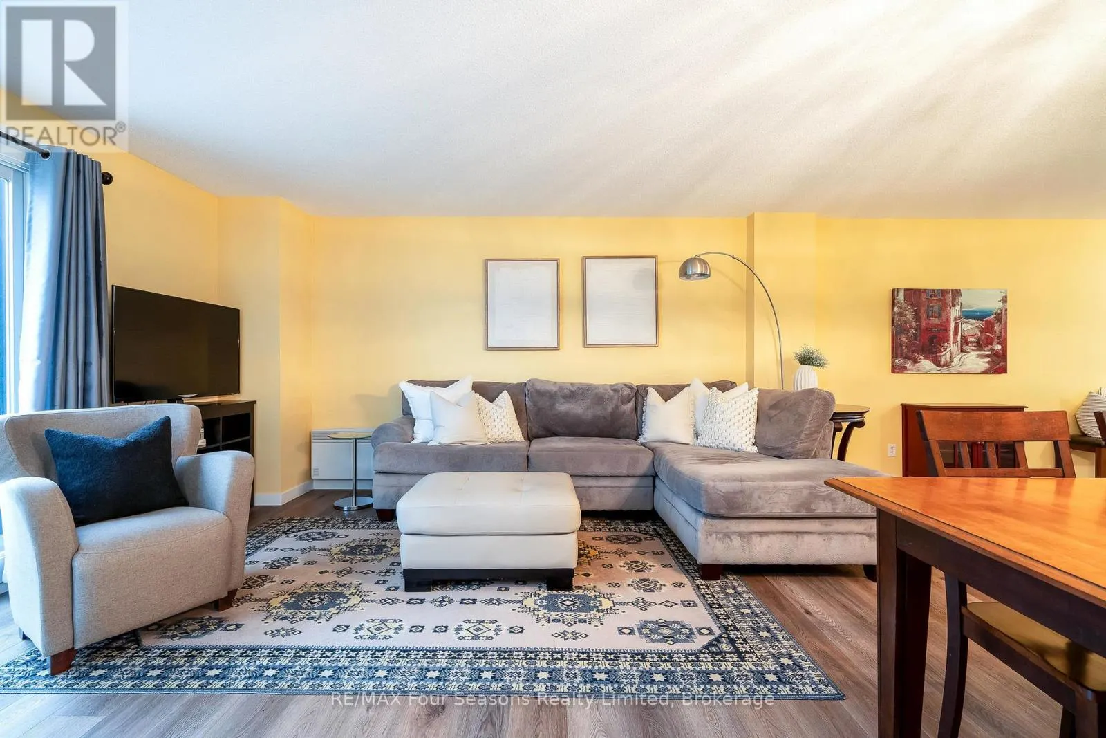 17 - 44 TROTT BOULEVARD #17