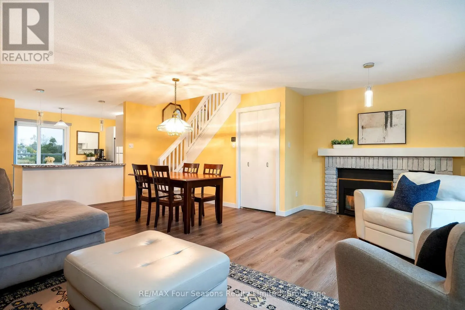 17 - 44 TROTT BOULEVARD #17
