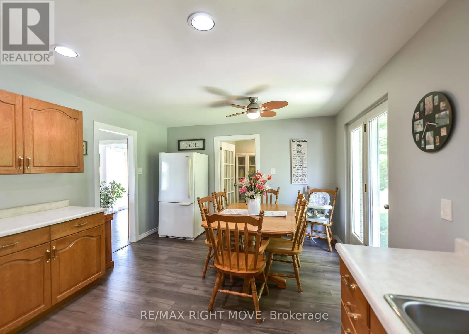 1579 WAINMAN LINE