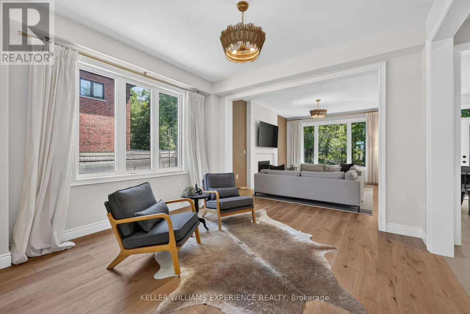 25 ATLANTIS DRIVE