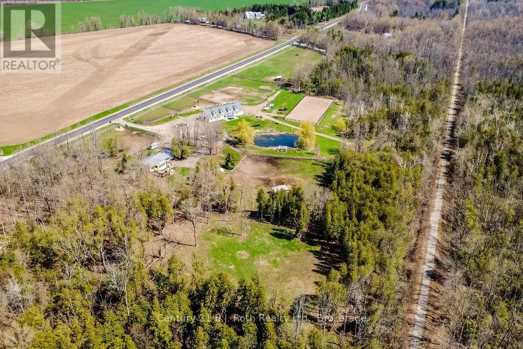 465 RIDGE ROAD E