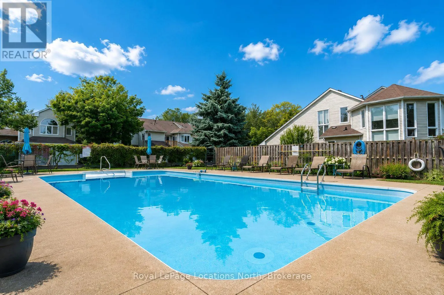 43 SUNDIAL COURT