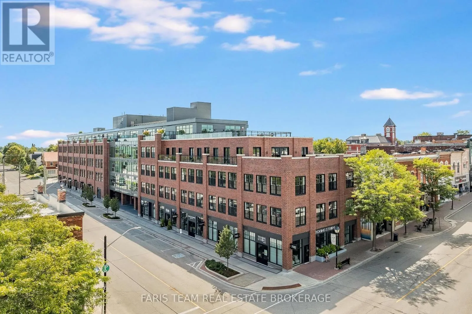 502 - 21 MATCHEDASH STREET S