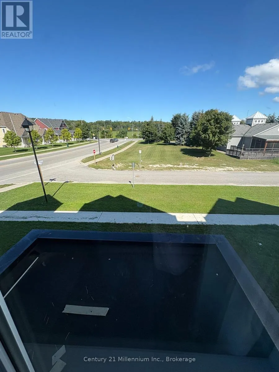 31 SURF DRIVE