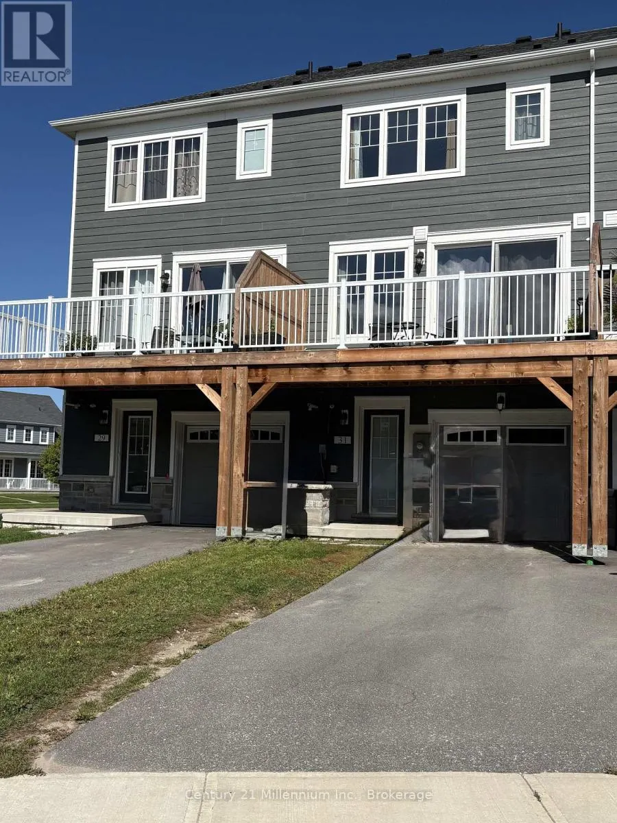 31 SURF DRIVE