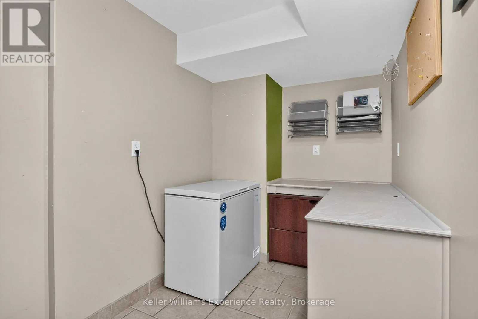 85 - 778 WILLIAM STREET #85
