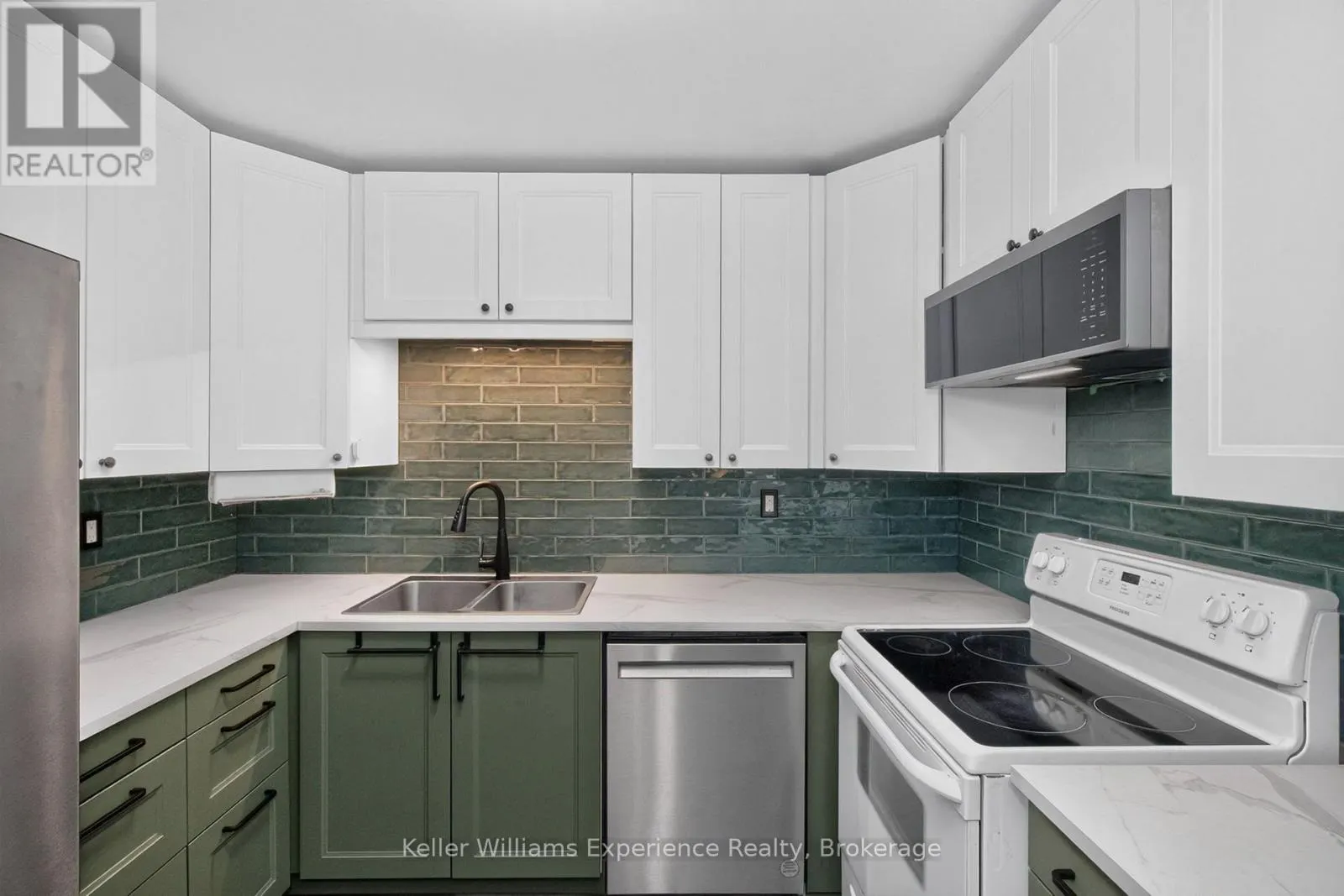 85 - 778 WILLIAM STREET #85