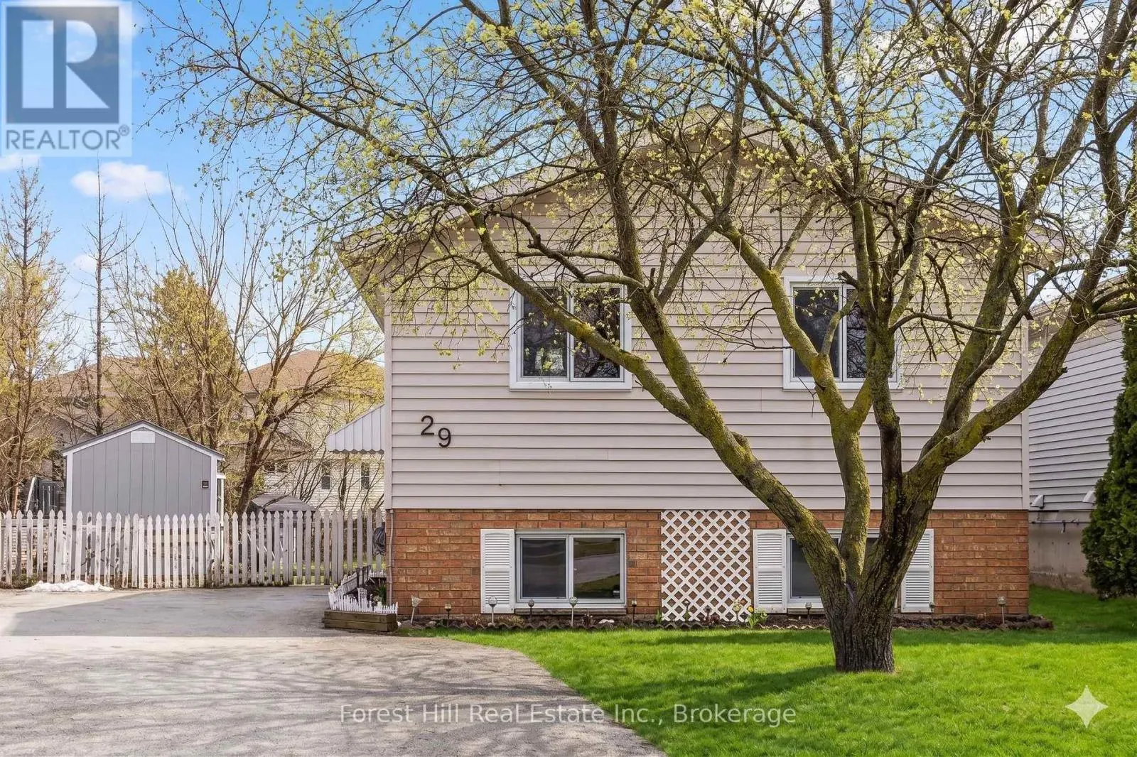 29 DILLON DRIVE