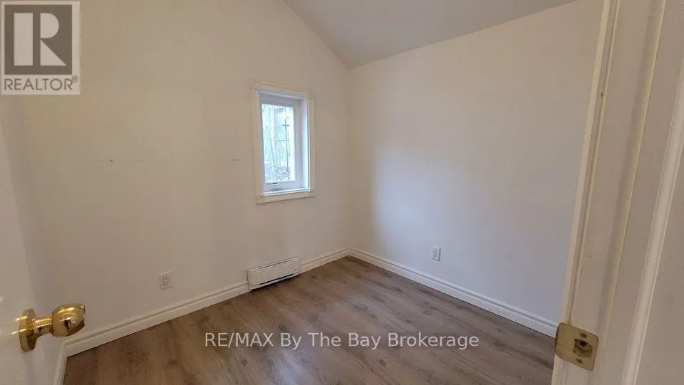 D03 - 280 RIVER ROAD E #D03