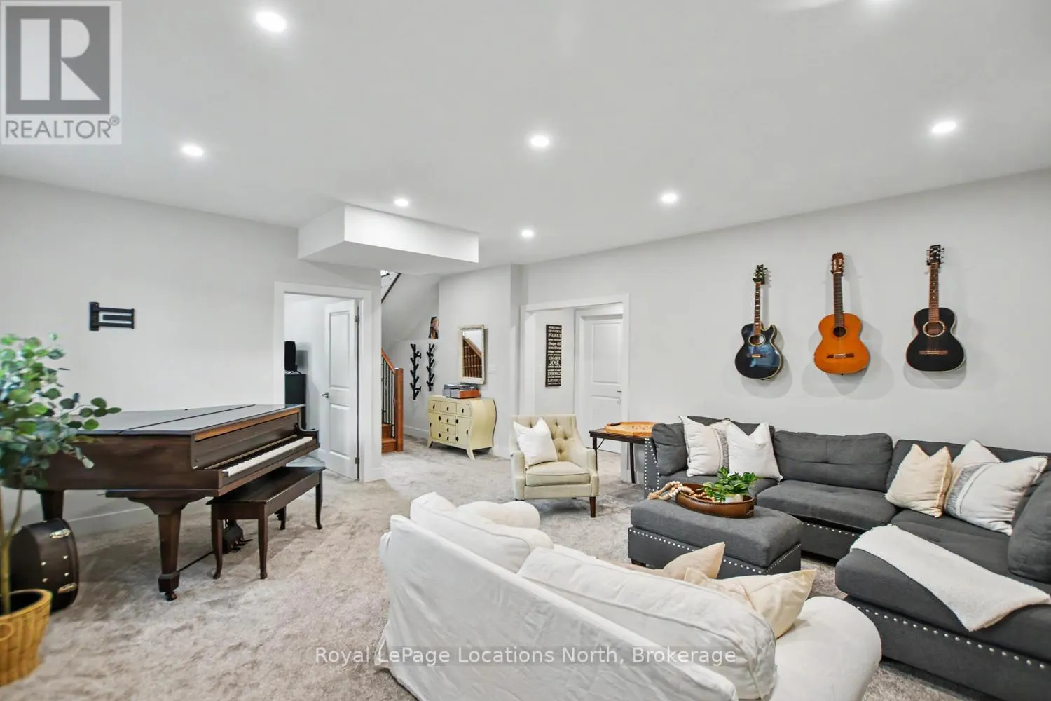 64 49TH STREET N