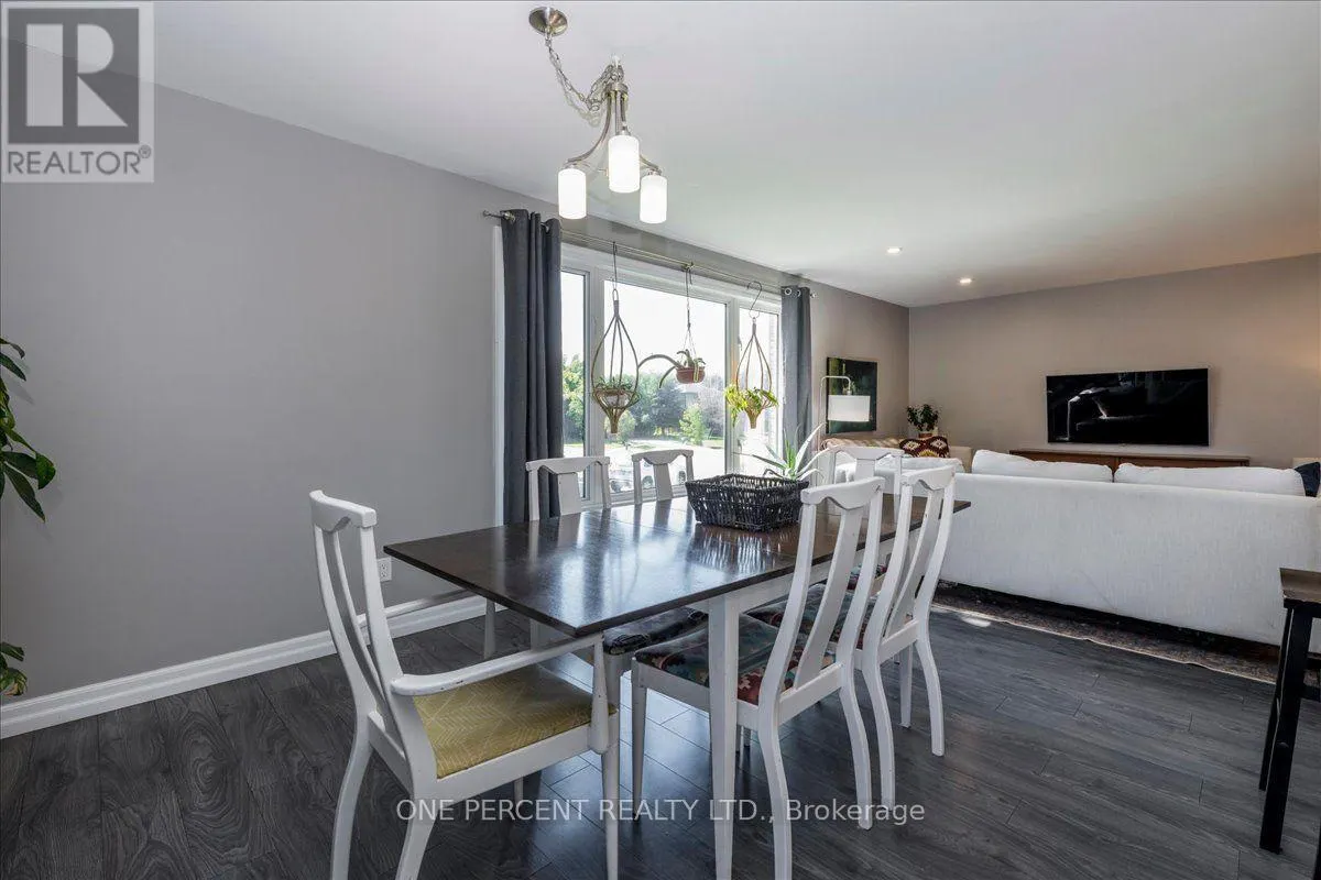 25 BERTRAM DRIVE
