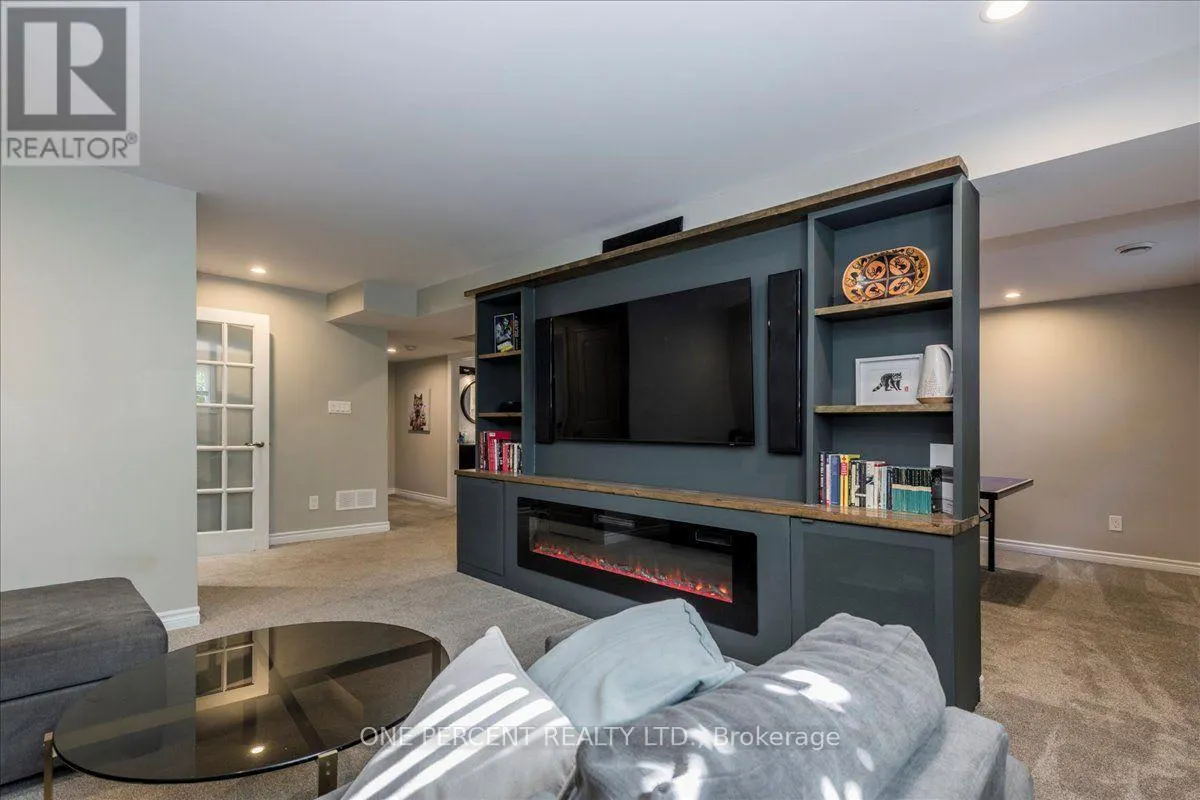 25 BERTRAM DRIVE