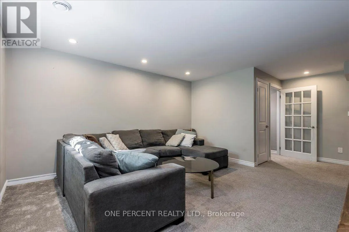 25 BERTRAM DRIVE