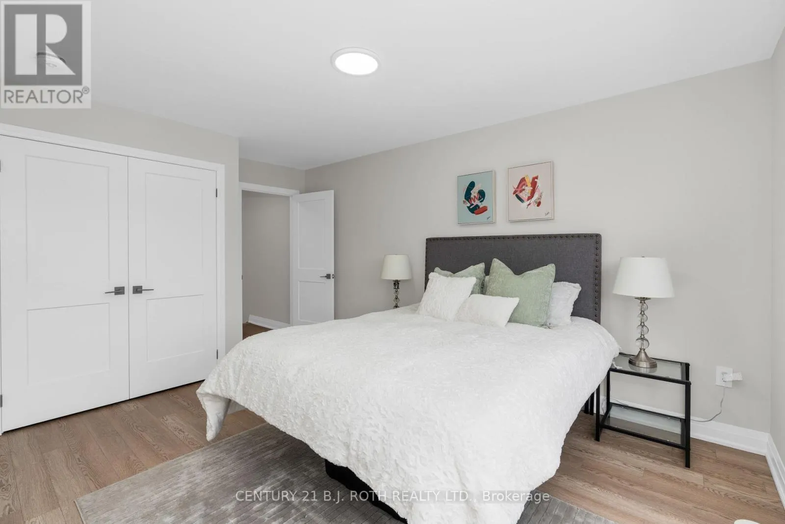 89 LIGHTFOOT DRIVE