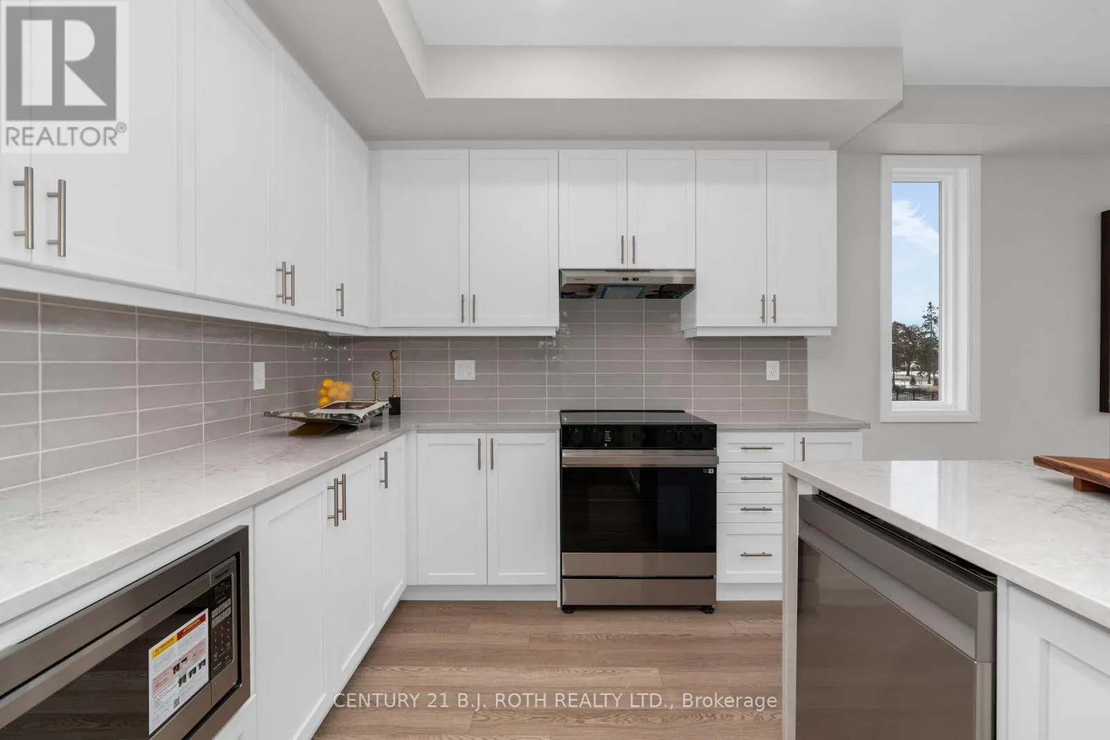 89 LIGHTFOOT DRIVE
