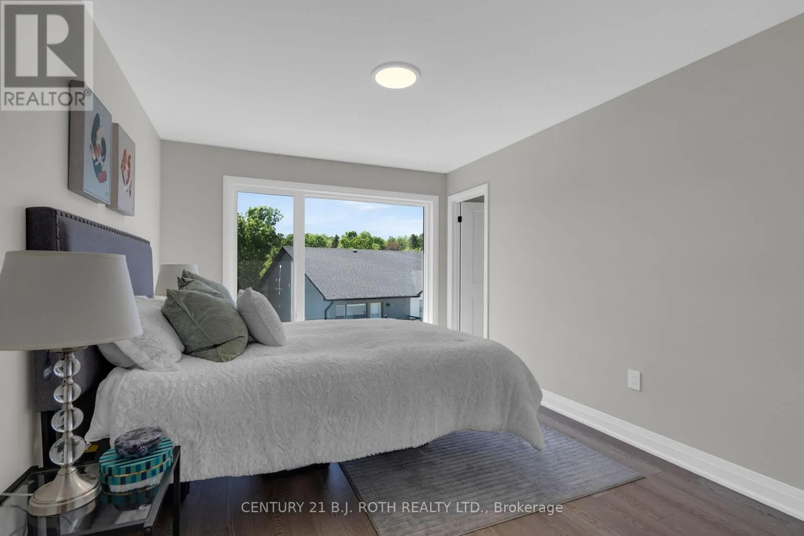 89 LIGHTFOOT DRIVE