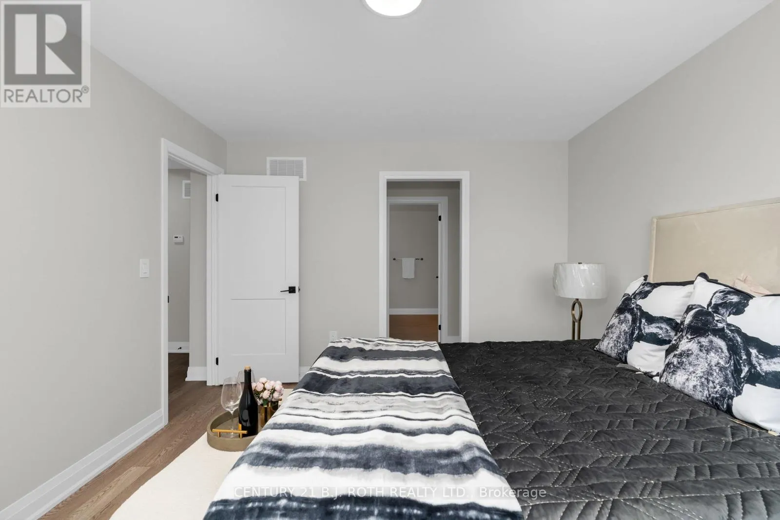 89 LIGHTFOOT DRIVE