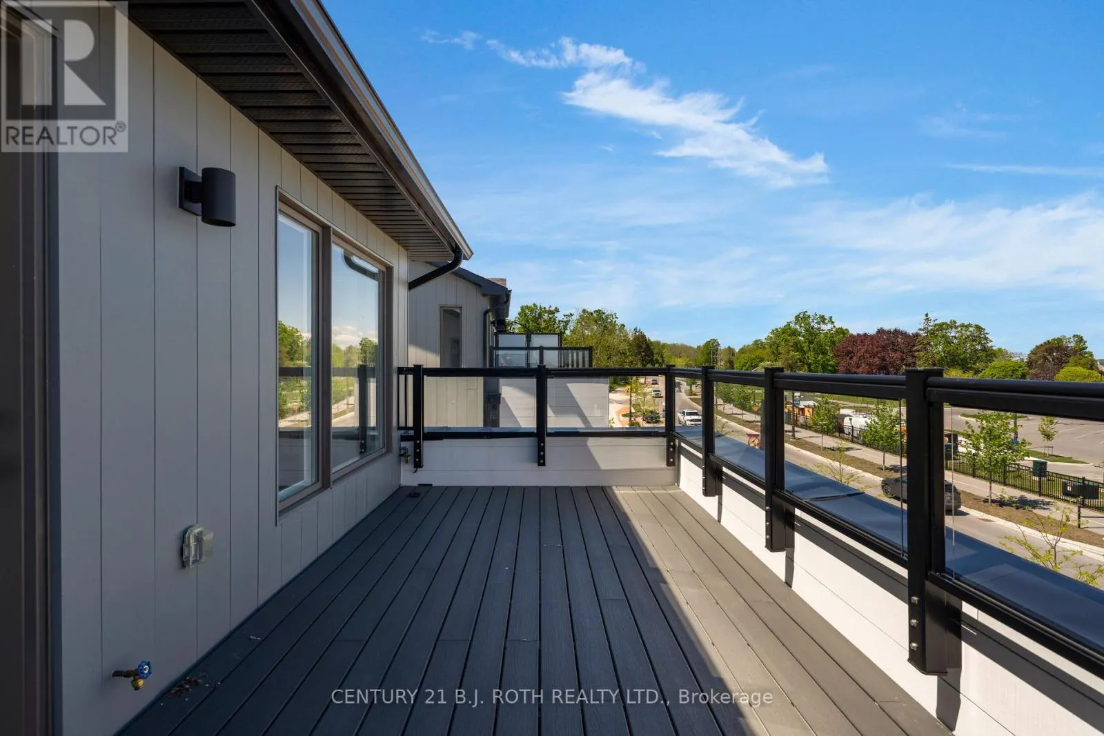 89 LIGHTFOOT DRIVE