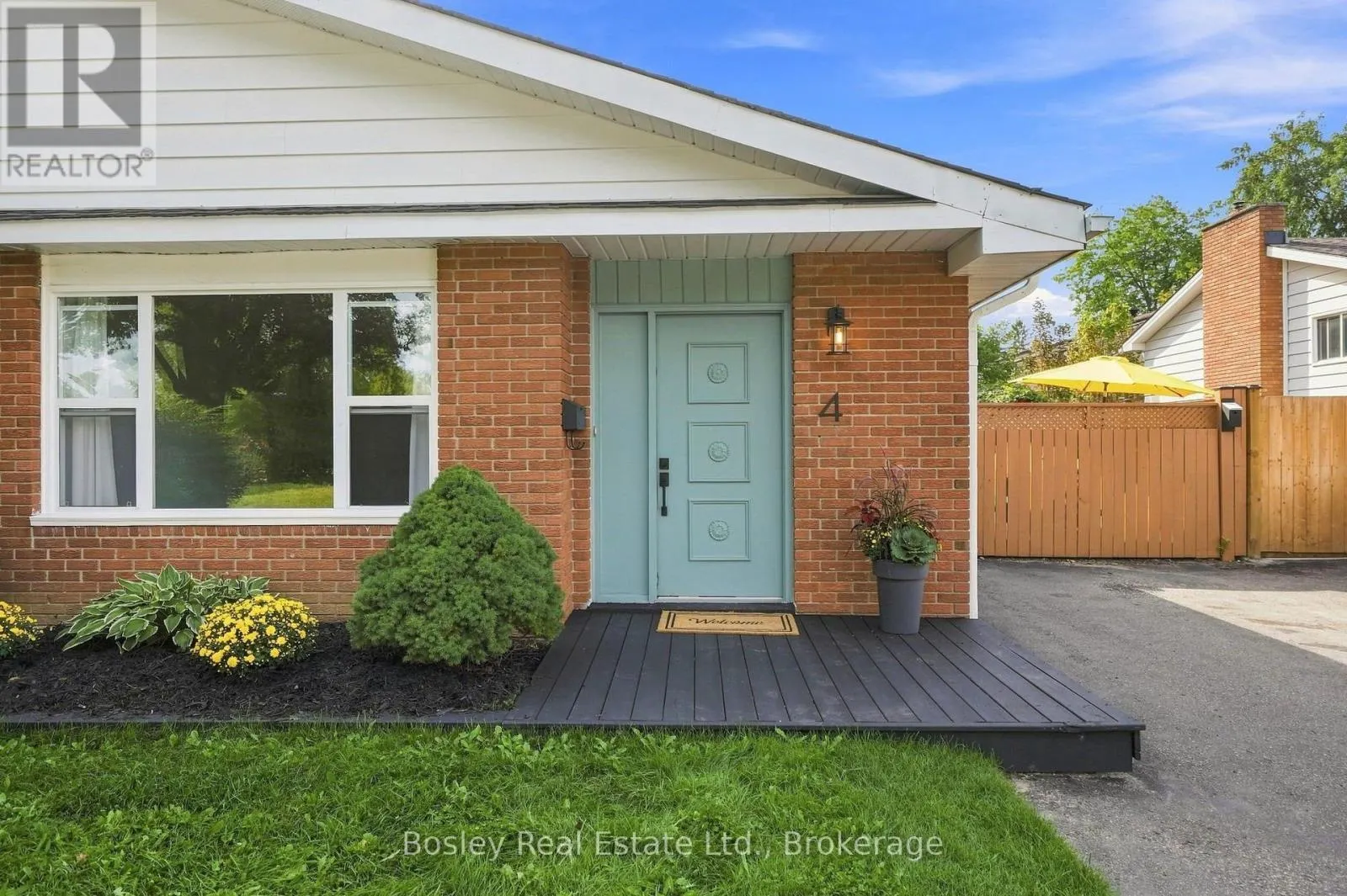 4 GRIFFIN ROAD